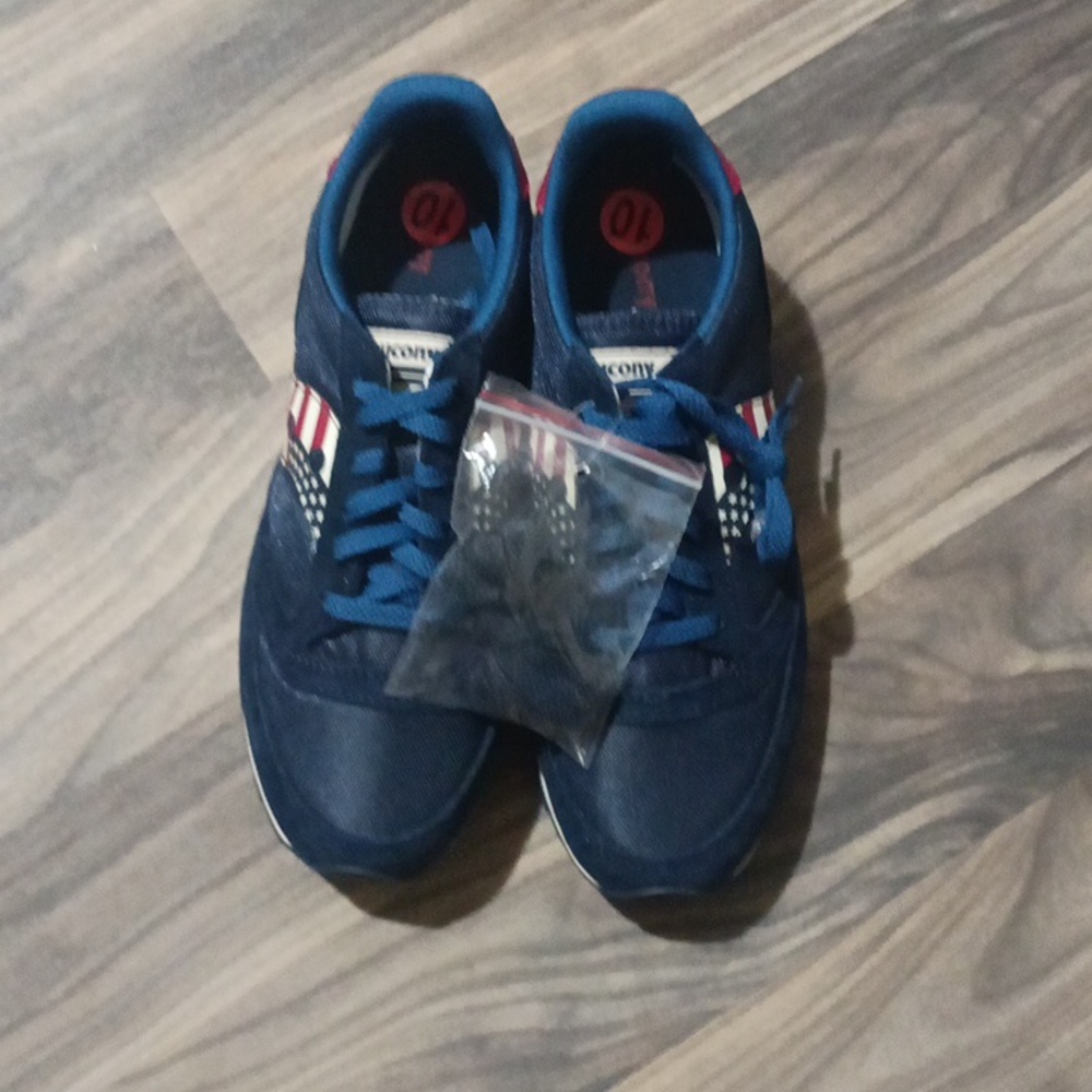 Saucony brand new sneakers